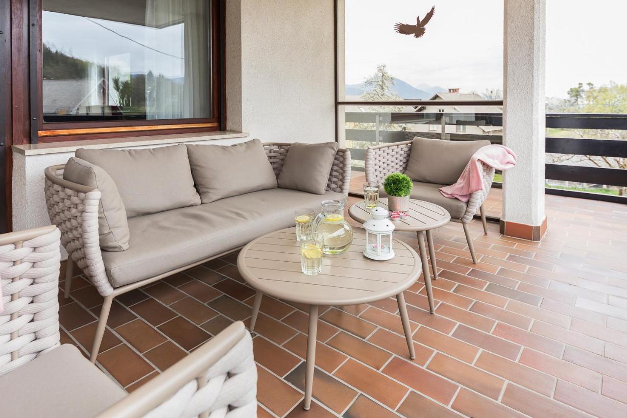 Apartment Valy - Free Bikes, Relaxing Terrace & Near *